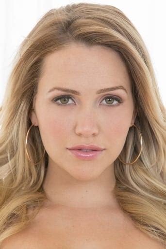 mia malkova sextape|Mia Malkova Porn: Enjoy Her Free XXX Videos 